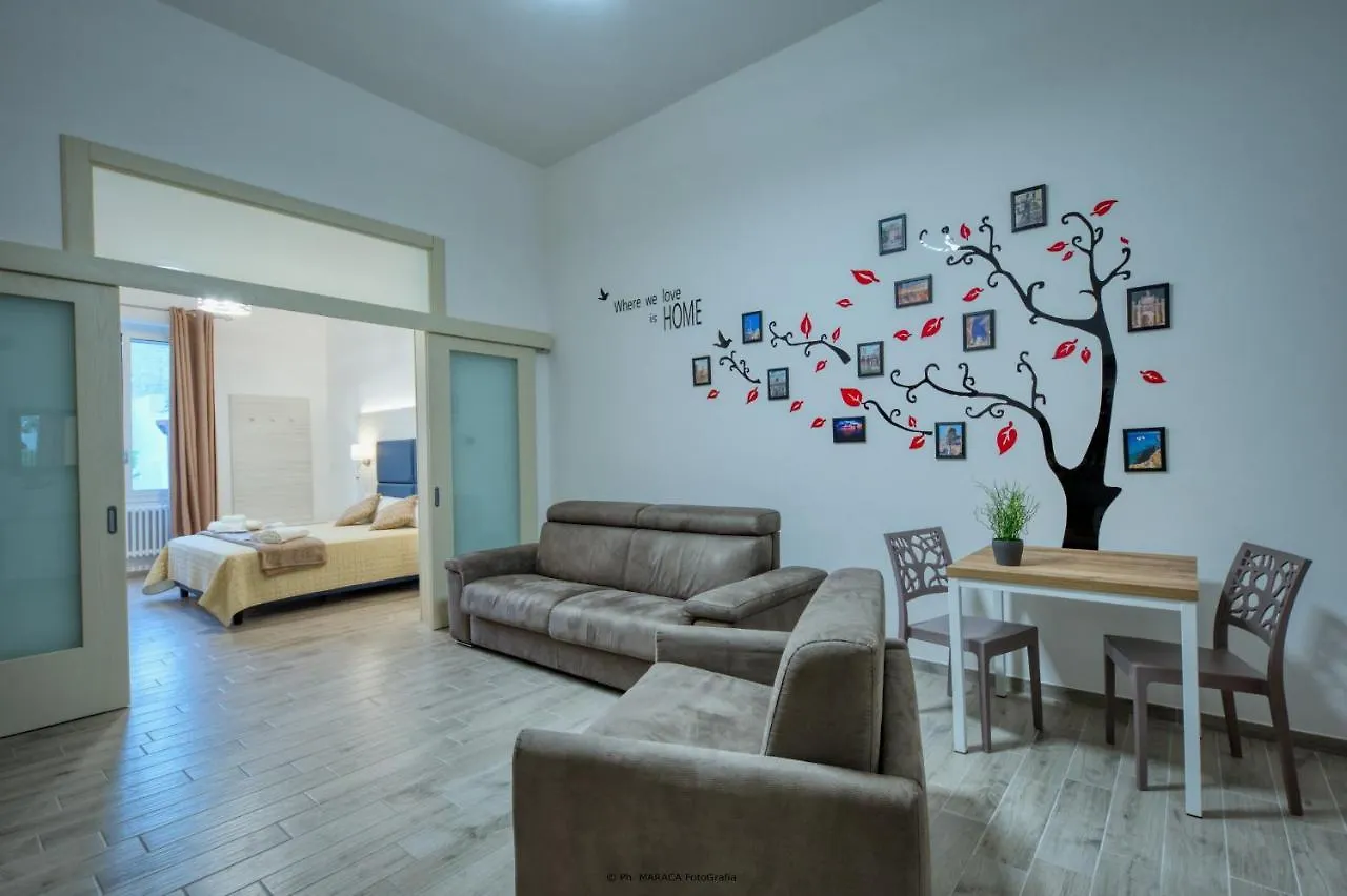 住宿加早餐酒店 Hotiday Room Collection - Lecce Gianmarti Suite