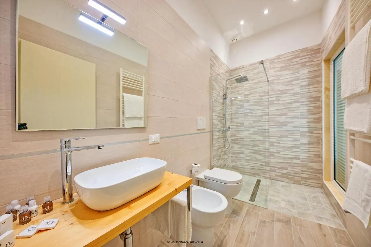 Hotiday Room Collection - Lecce Gianmarti Suite 3*,